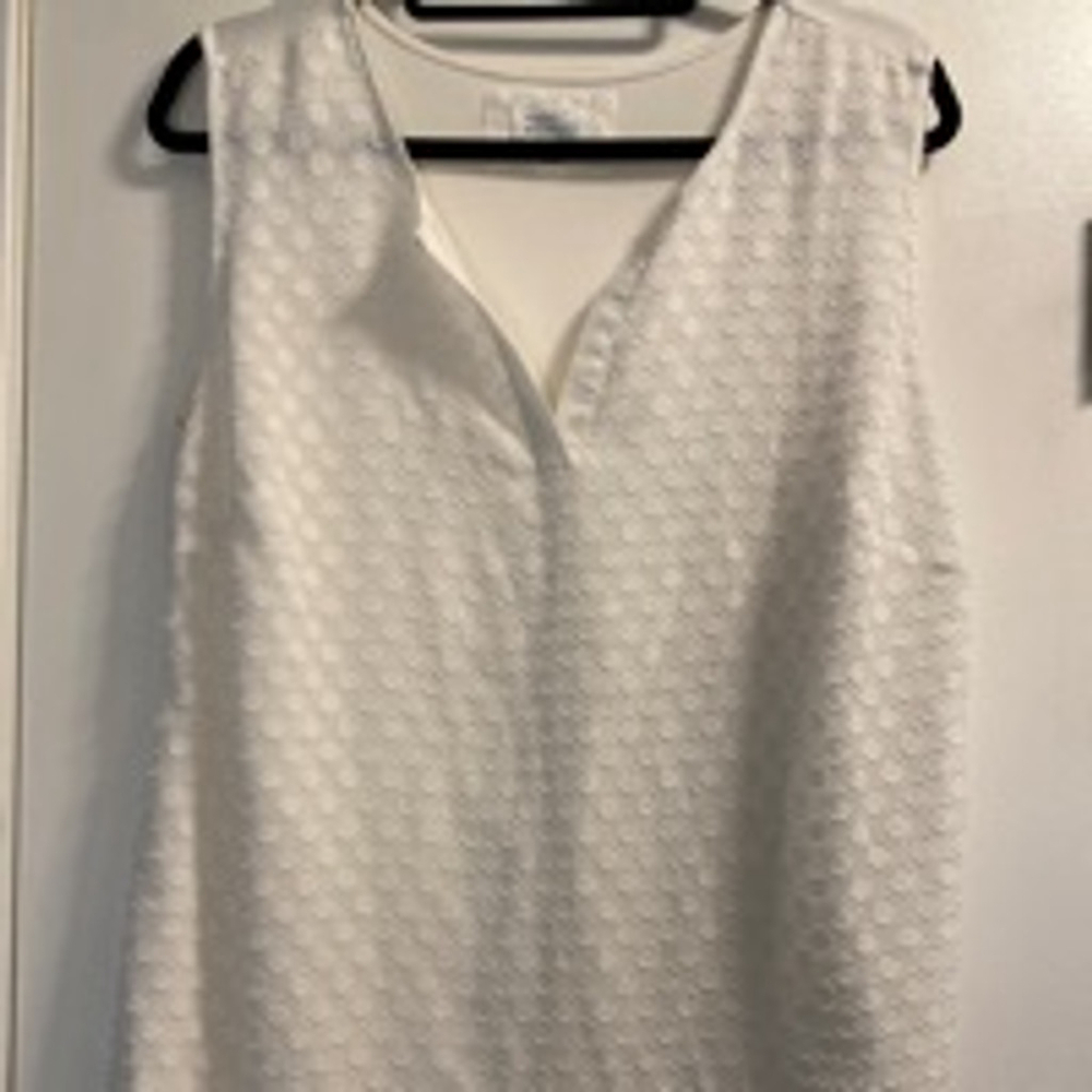 Women's Market & Spruce Tank Top Size 2X White Sleeveless altered to size L